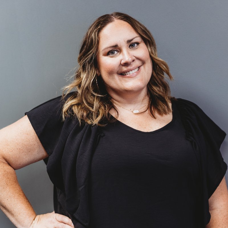 Dr Cara Borggren 800×800